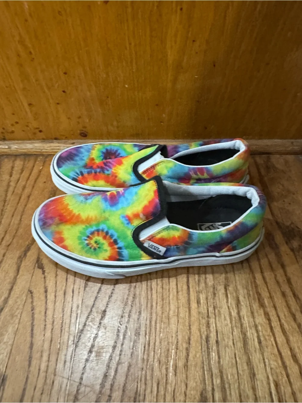Kids Vans Multicolor Tie-Dye Classic Slip-On Sneakers Size 5